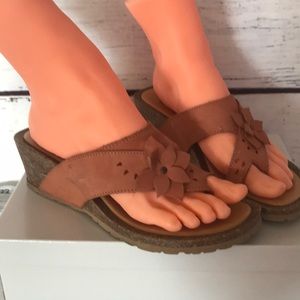 Massimo Caponi wedge size 7,5